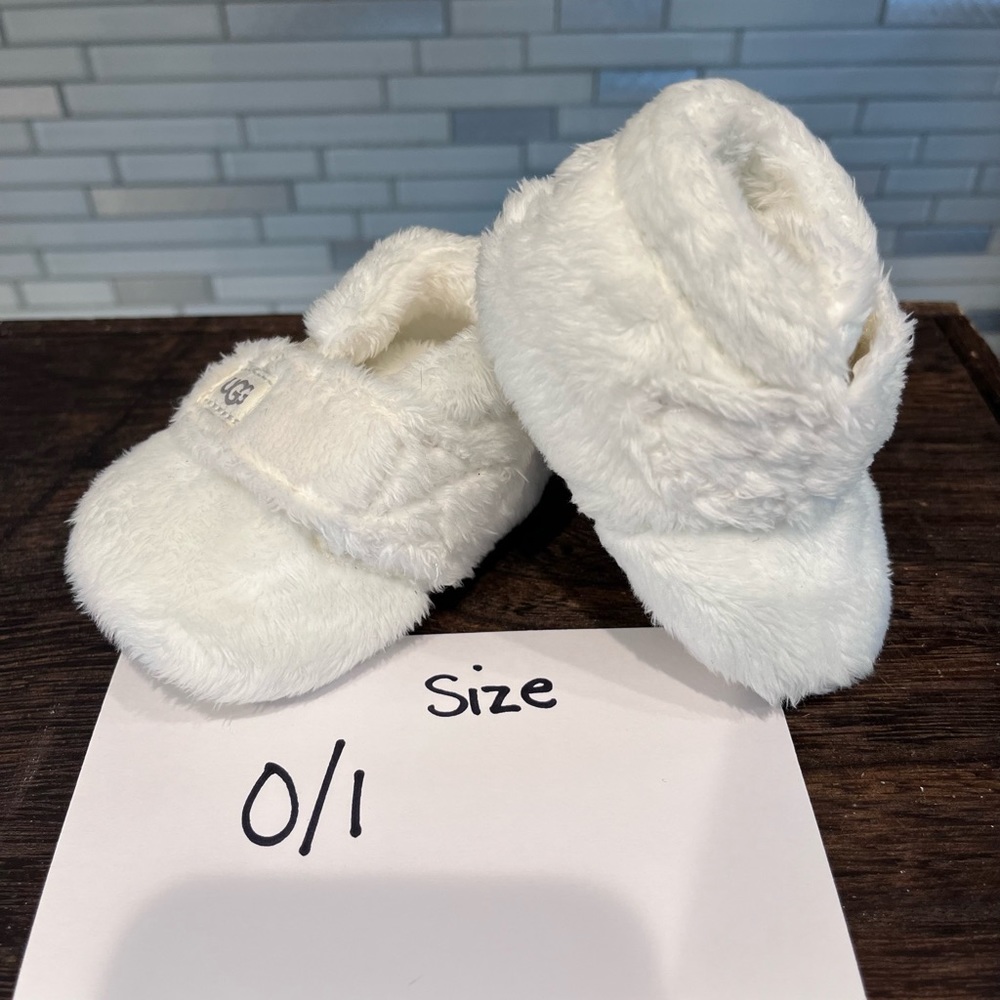 UGG baby bootie